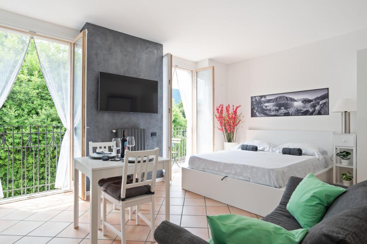 Lake Como Studio With Balcony And Private Parking Ossuccio Kültér fotó