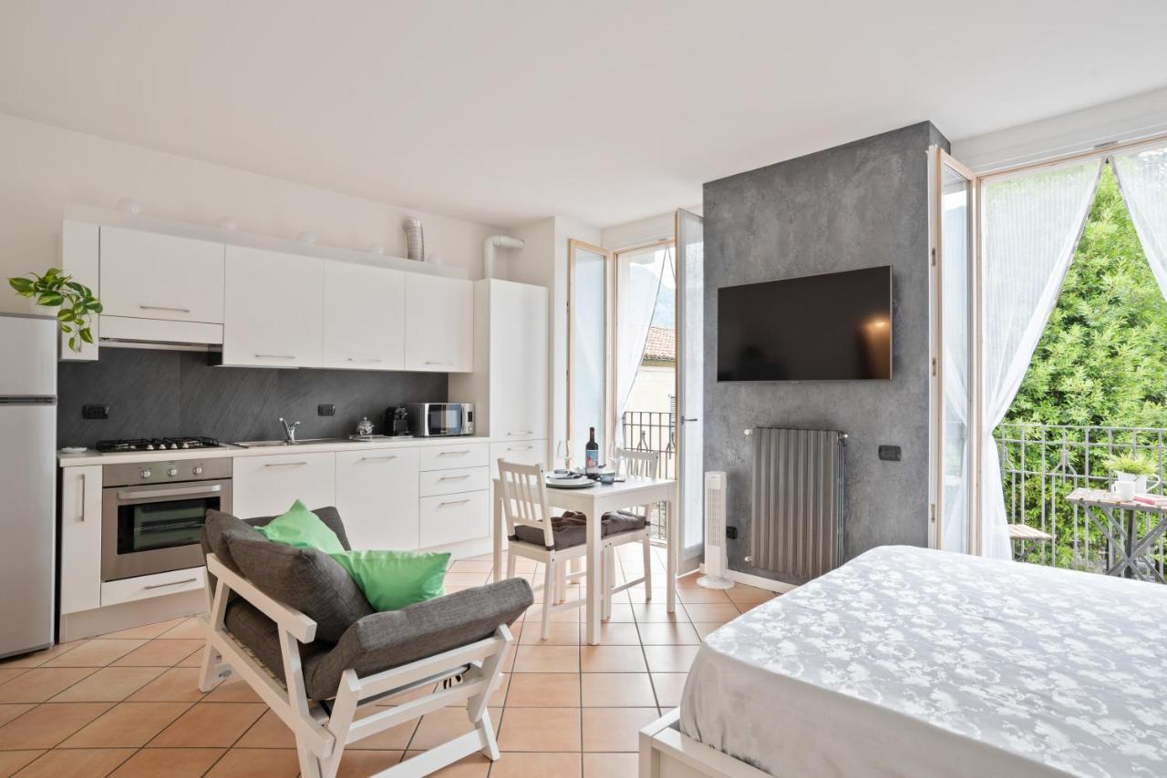 Lake Como Studio With Balcony And Private Parking Ossuccio Kültér fotó