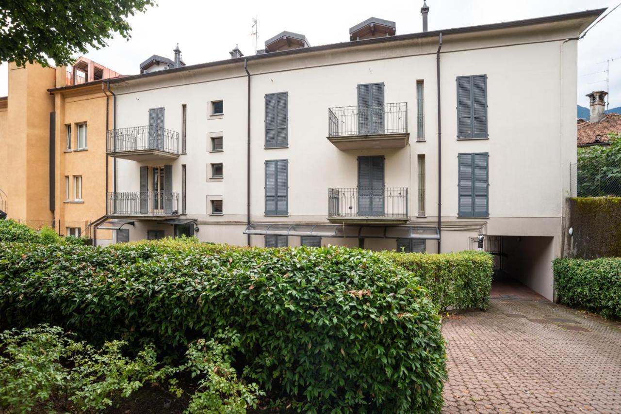 Lake Como Studio With Balcony And Private Parking Ossuccio Kültér fotó